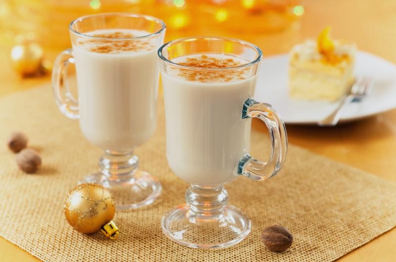 Recept na krémový vaječný likér: Skvělý doplněk pro vánoční večery