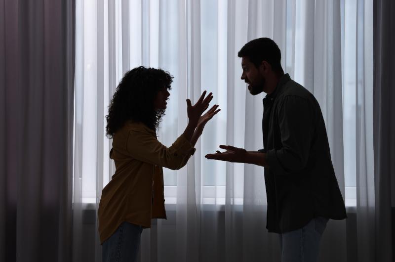 Proč se vztahy často rozpadají kolem sedmého roku? Psychologové odhalují klíčové důvody