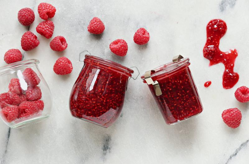 Jak udělat domácí malinovou marmeládu: Snadný recept plný ovocné chuti