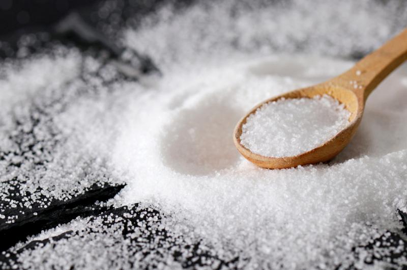 Skrytý zabiják v jídelníčku: Obsahuje víc soli než oblíbené chipsy