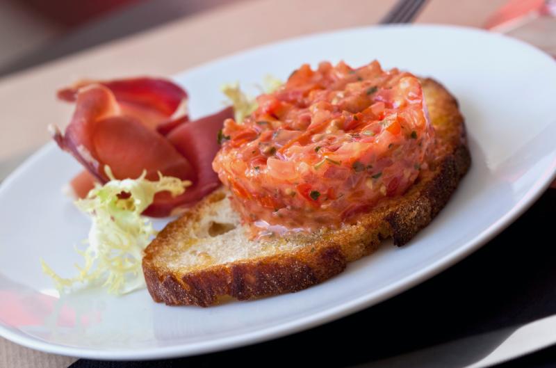 Rajčatový tatarák: Lehčí a zdravější alternativa k masu, která vás překvapí