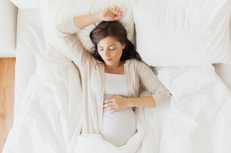 Nespavost v těhotenství? Odborníci radí, jak si zajistit zdravý spánek