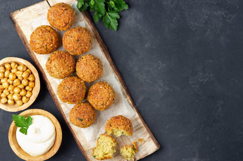 Jak připravit dokonale křupavý falafel doma – bez rozpadání a s autentickou chutí Blízkého východu