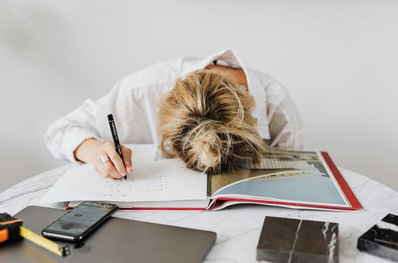 5 důvodů, proč vás energetické nápoje unavují