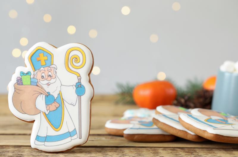 Kdy chodí Mikuláš 2025: Jak připravit děti na návštěvu Mikuláše