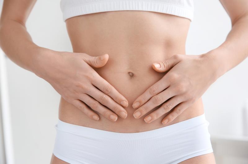 Proč máte břicho jako v těhotenství, i když hubnete? Tělo tím může vysílat jasný signál