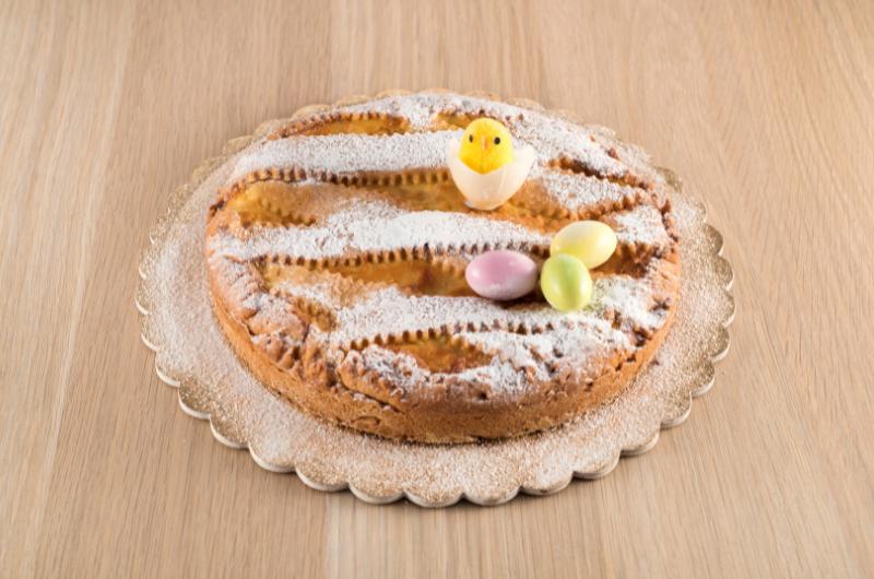 Velikonoční tvarohový koláč s mřížkou: recept na vláčný dezert, který zvládne každý