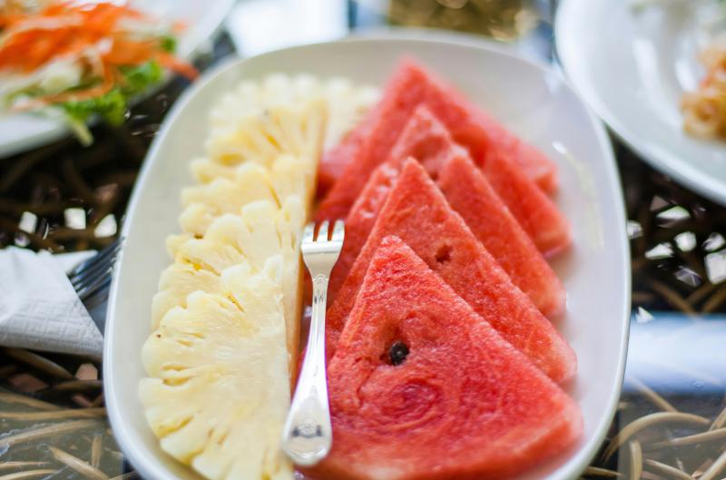 Meloun vs. ananas: Sladší chuť neznamená automaticky větší vliv na cukr v krvi