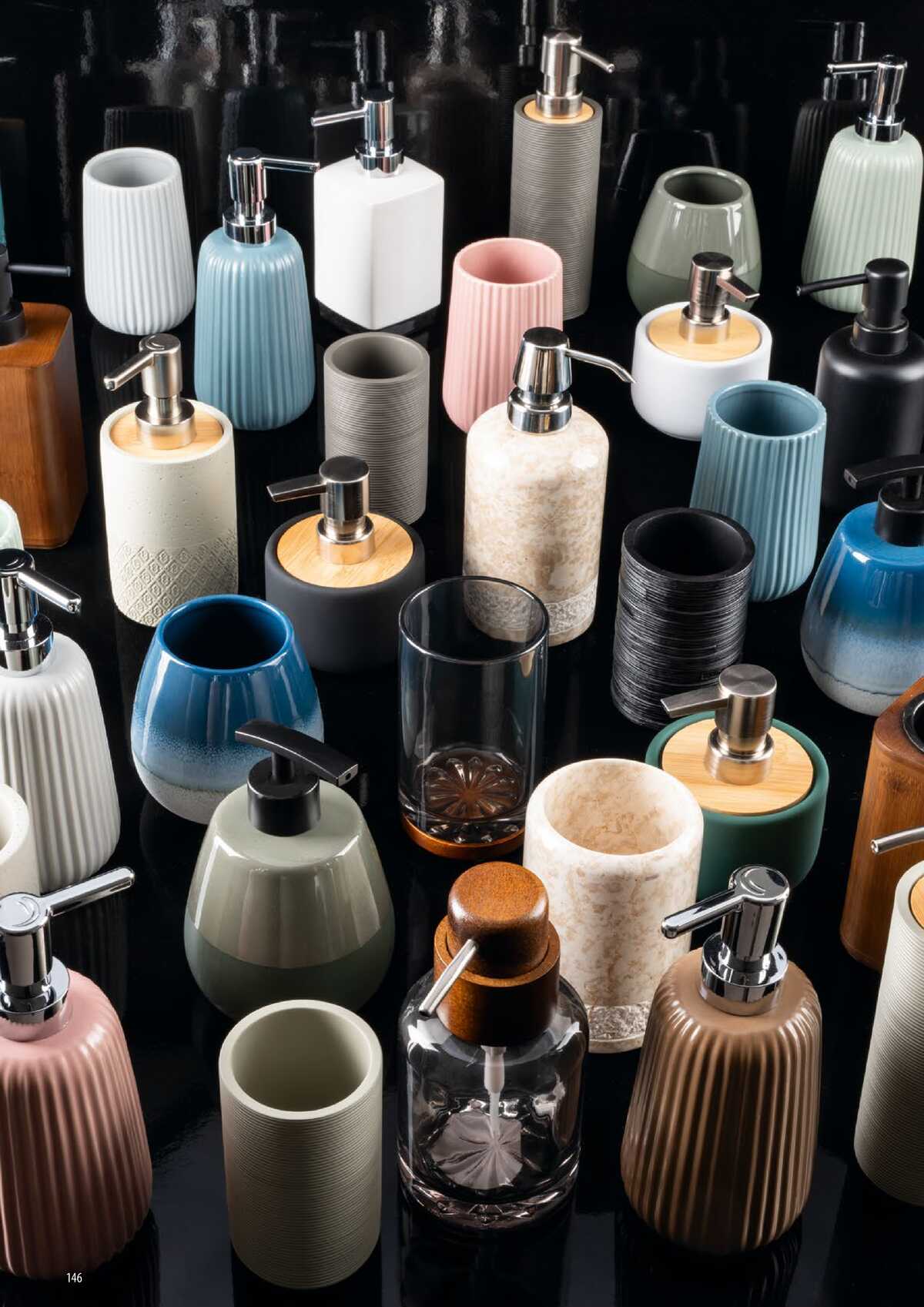 Sapho koupelny Inspirace II. strana 143