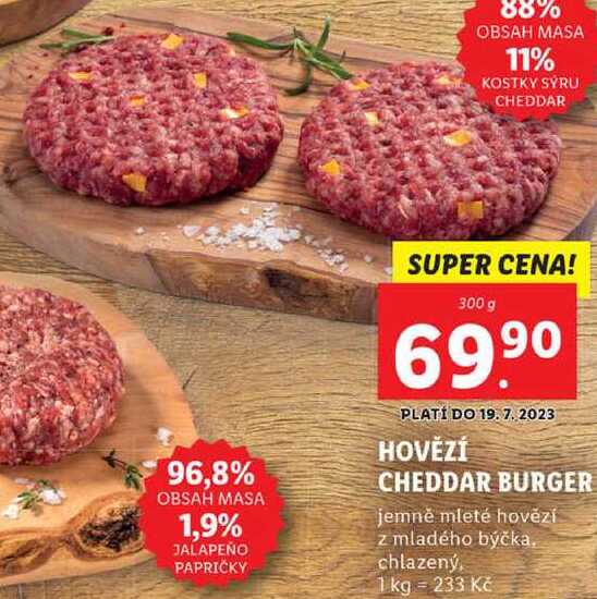 HOVĚZÍ CHEDDAR BURGER, 300 g