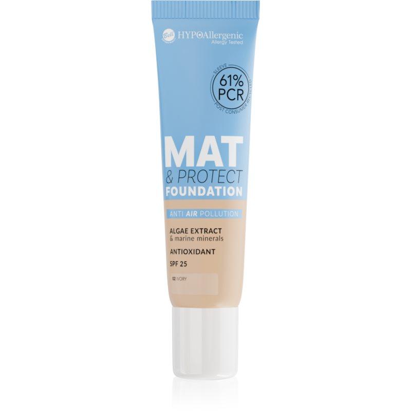 Bell Hypoallergenic Mat & Protect dlouhotrvající matující make-up SPF 25 odstín 02 Ivory 30 g