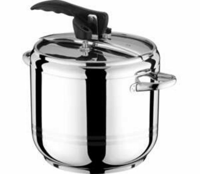 Tlakový hrnec AXIO nerezový