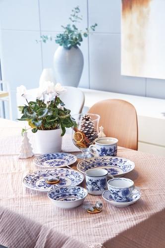 Jídelní nádobí s motivem cibulák, 1 KS