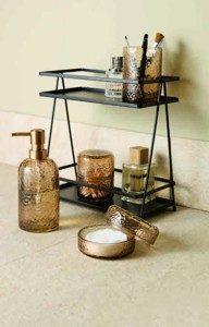 2) Stojánek na kartáček GENEVAD