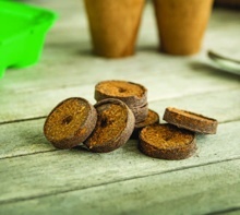 VÝSADBOVÉ TABLETY Z KOKOSOVÝCH VLÁKEN