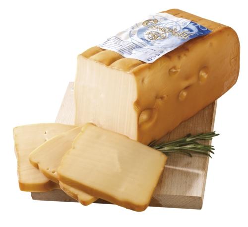 Madeta Císařský sýr uzený 44 % t. v s., 1 kg