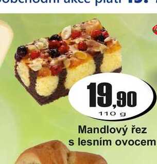 Mandlový řez s lesním ovocem 