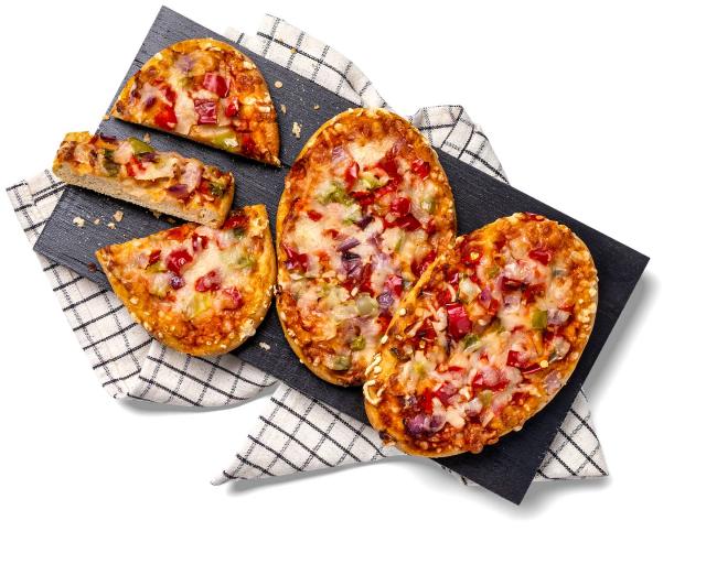 Pizza Vegatariana s květákem, paprikou a cibulí